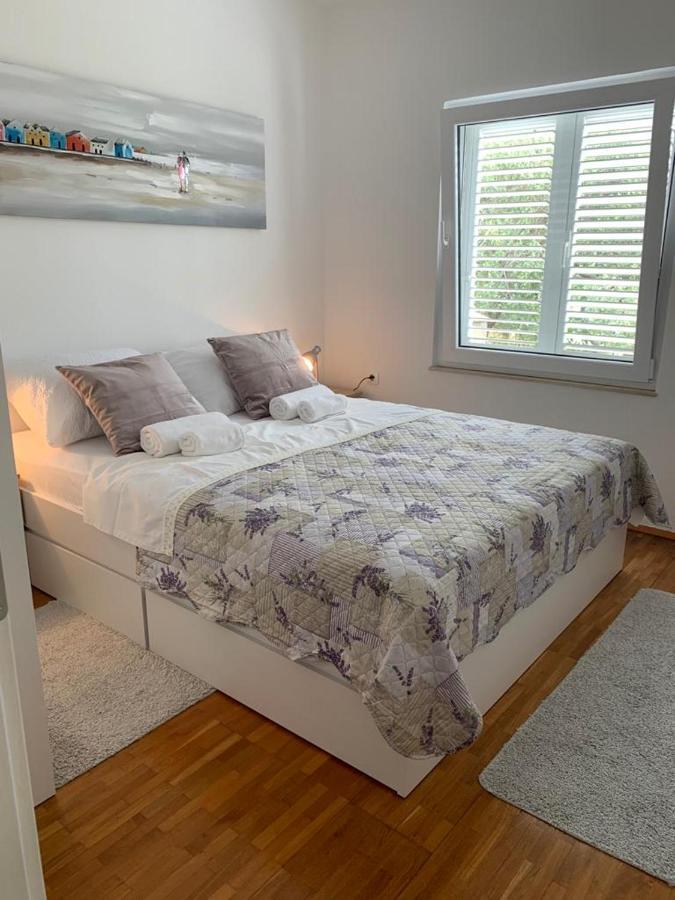 Tara'S Apartman سوبيتار المظهر الخارجي الصورة